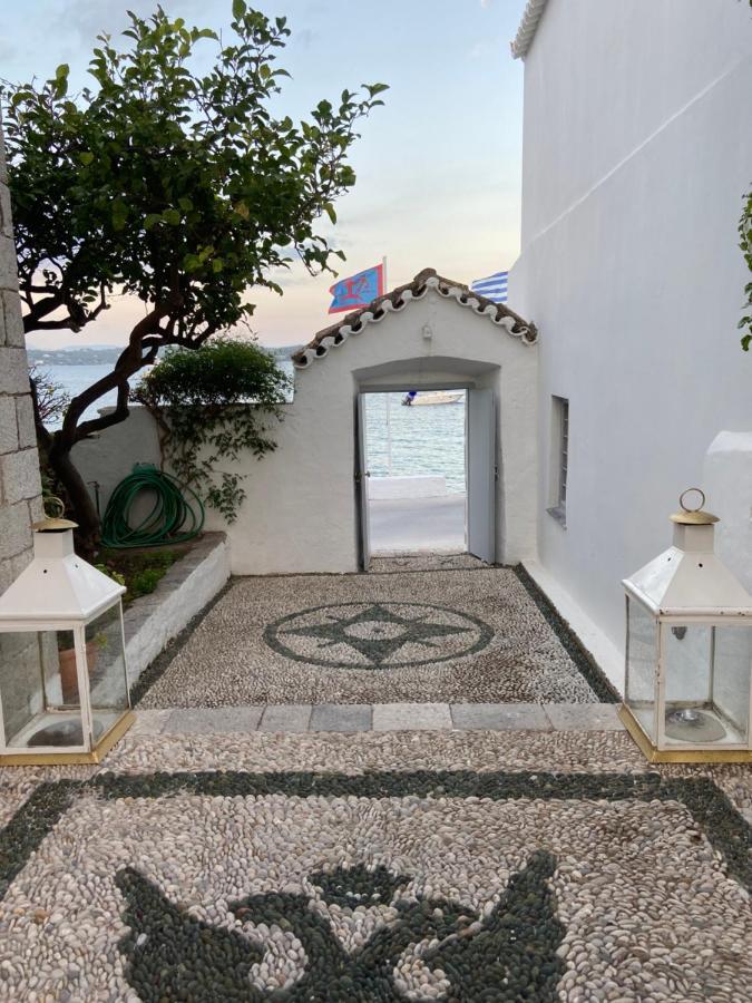 אפרטהוטל ספצס Economou Mansion מראה חיצוני תמונה