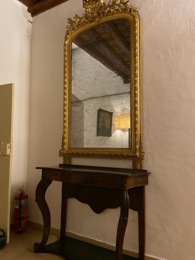 אפרטהוטל ספצס Economou Mansion מראה חיצוני תמונה